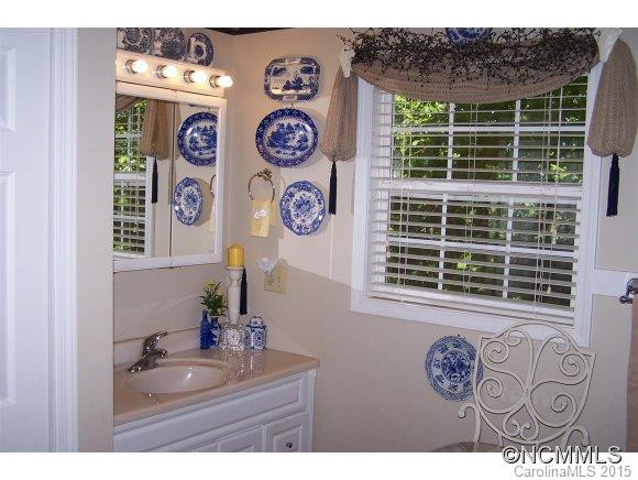 300 Whispering Ridge Farm Lane - Photo 16