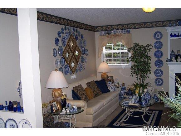 300 Whispering Ridge Farm Lane - Photo 3