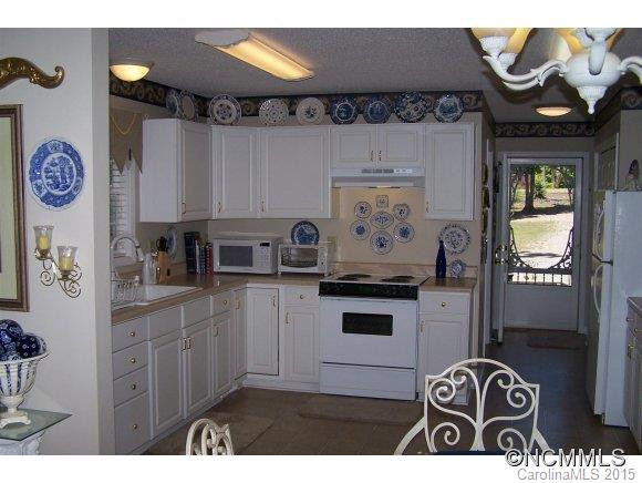 300 Whispering Ridge Farm Lane - Photo 7
