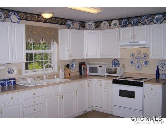 300 Whispering Ridge Farm Lane - Photo 8