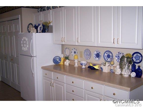 300 Whispering Ridge Farm Lane - Photo 9