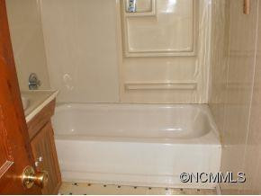 142 E. Williams Road - Photo 7