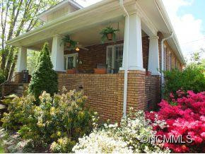 22 Larchmont Road