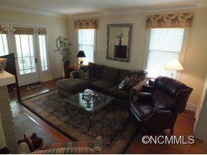 22 Larchmont Road - Photo 11