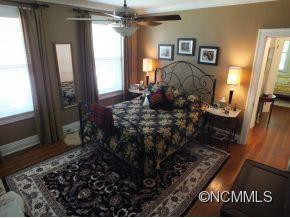 22 Larchmont Road - Photo 14