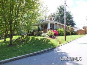 22 Larchmont Road - Photo 3