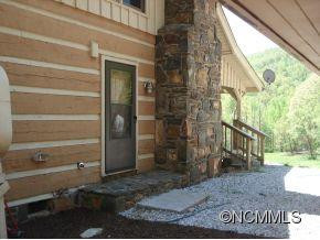 470 Pond Rd - Photo 3