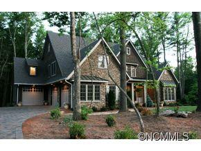 3 Vaux Court
