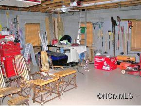 210 Sparrows Way - Photo 18