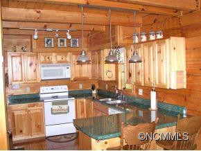 210 Sparrows Way - Photo 8