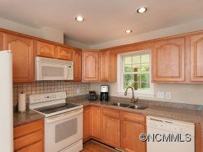 335 Cragmont Road - Photo 10