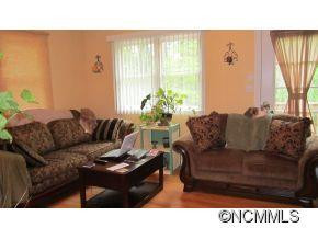 70 Creekside Drive - Photo 4
