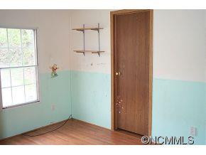 240 Pleasant Hill Rd - Photo 9