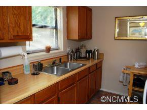 615 Biltmore Ave, Unit A-2 - Photo 6
