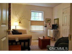 4 HARRIS STREET - Photo 13