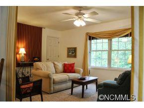 4 HARRIS STREET - Photo 4