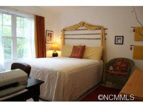 4 HARRIS STREET - Photo 8