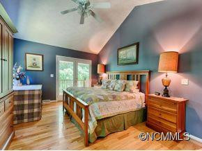 1030 REDFIELD DRIVE - Photo 13
