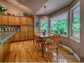 1030 REDFIELD DRIVE - Photo 8