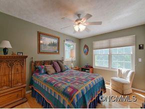 1030 REDFIELD DRIVE - Photo 9
