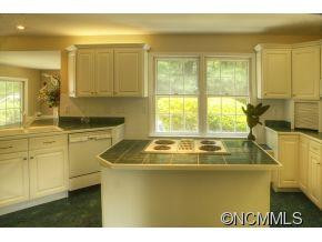 141 Ridgewood Place - Photo 13