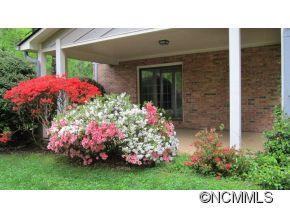 141 Ridgewood Place - Photo 5