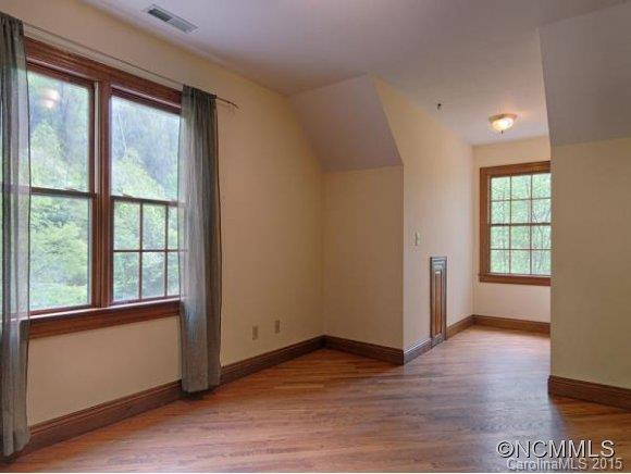 335 Cale Way - Photo 11