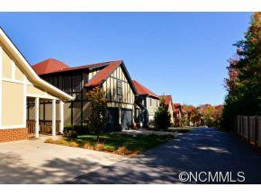 2 Trafalgar Circle - Photo 17