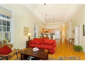 2 Trafalgar Circle - Photo 3