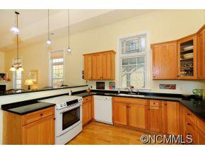 2 Trafalgar Circle - Photo 6