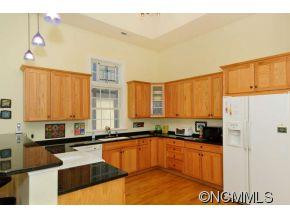 2 Trafalgar Circle - Photo 7