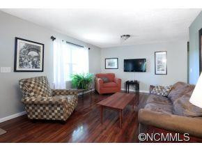 124 Joyner Avenue - Photo 6
