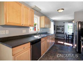 124 Joyner Avenue - Photo 8