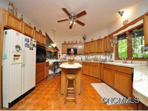 480 EMERALD HILLS DR. - Photo 13