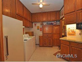 480 EMERALD HILLS DR. - Photo 18