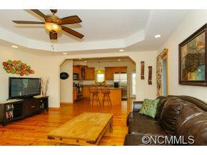 10 Benzington Way - Photo 6
