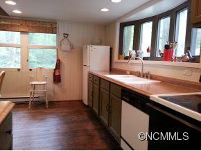 620 Laurel Avenue - Photo 3