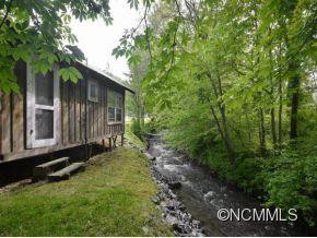 1125 REEMS CREEK ROAD - Photo 20