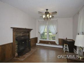 1125 REEMS CREEK ROAD - Photo 5