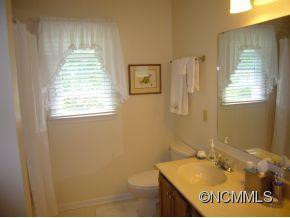 2 WESTMINSTER DRIVE - Photo 12
