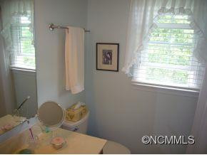 2 WESTMINSTER DRIVE - Photo 15