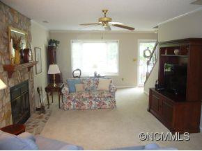 2 WESTMINSTER DRIVE - Photo 3