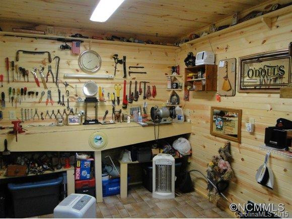 1451 Upper Browns Creek Rd - Photo 14