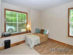910 S. PARK PLACE - Photo 10