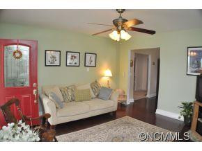1207 WILLOW ROAD - Photo 5