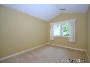 8 TISHA LANE - Photo 11
