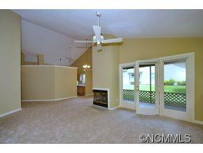 8 TISHA LANE - Photo 4