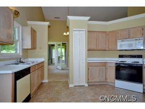 8 TISHA LANE - Photo 6