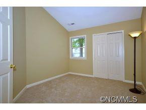8 TISHA LANE - Photo 10