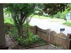 197 Michigan Ave - Photo 13